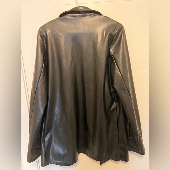 Faux Leather Blazer Size 6 - Picture 6 of 6